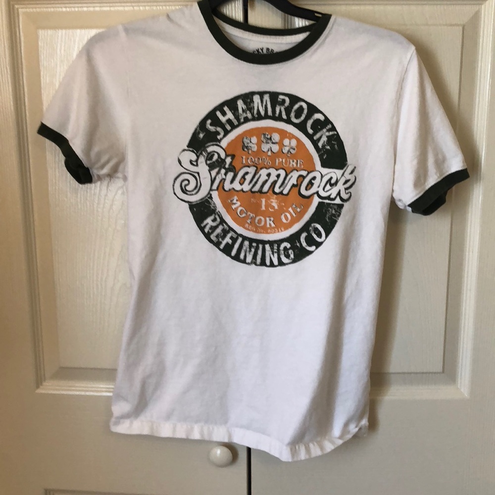 Lucky brand t shirt size small